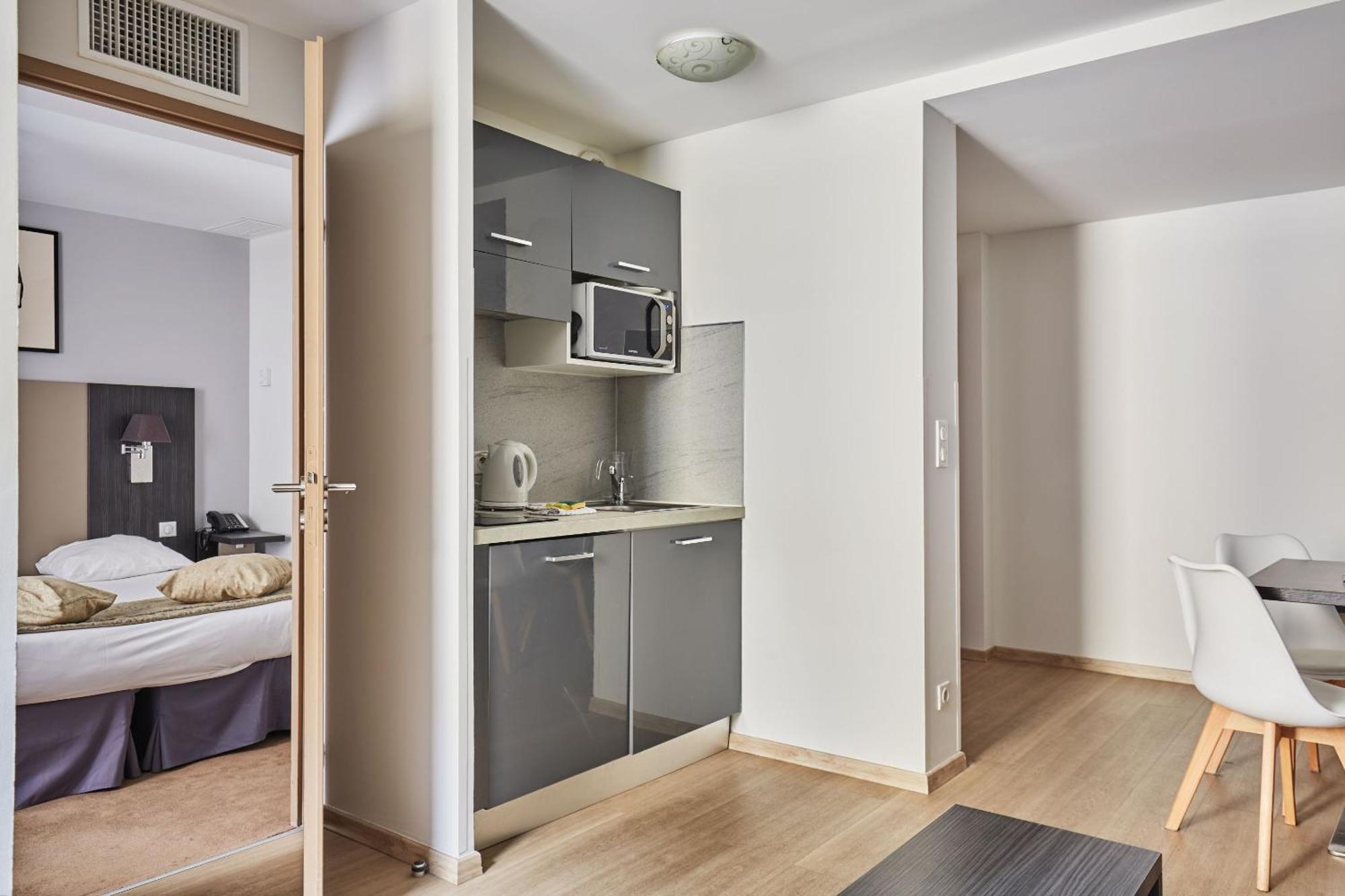 Appart Hotel Odalys City Montpellier Les Occitanes מראה חיצוני תמונה